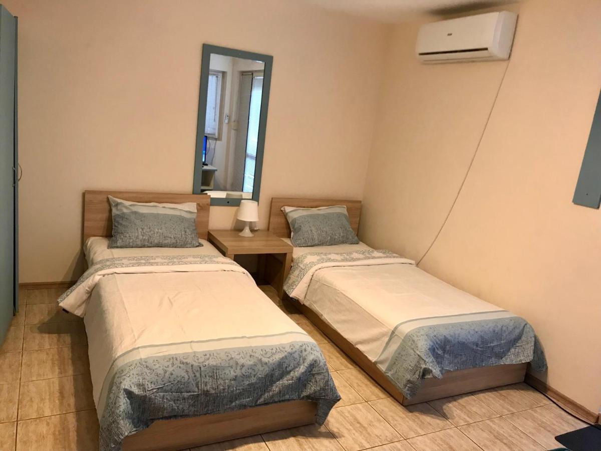 Ssenyange Guest House Varna Eksteriør bilde