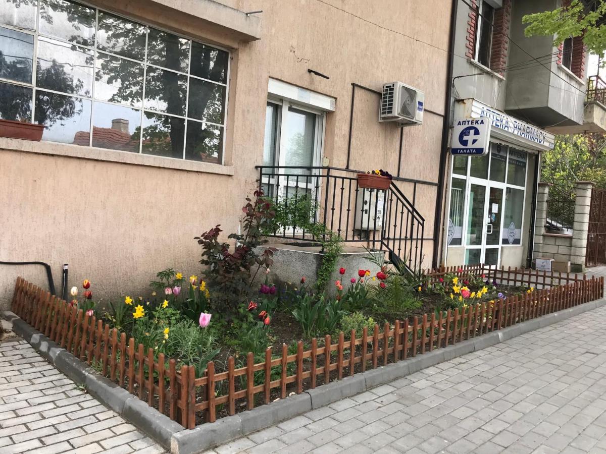 Ssenyange Guest House Varna Eksteriør bilde